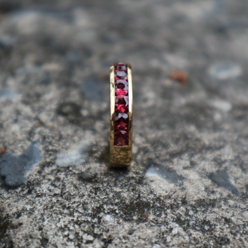 NHẪN VÀNG KẾT ĐÁ GARNET THIÊN NHIÊN